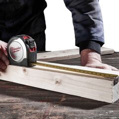 Milwaukee T4932451640 8x25 mm İnox Metre