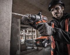 AEG BSB 18C3BL-502C 18 V Çift Akülü 5 Ah Darbeli Matkap