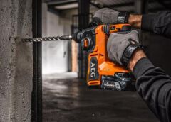 AEG BBH 18BL2-602C Çift Akülü 6 Ah Kırıcı-Delici