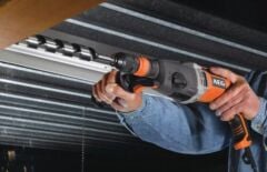 AEG KH28 Super XE 1010 W Pnömatik Kırıcı-Delici