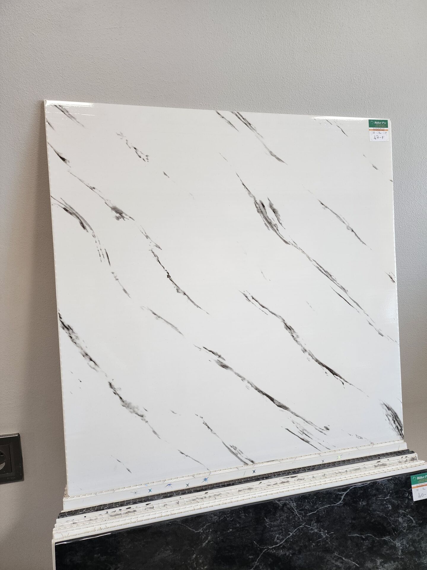 PVC Asma Tavan Paneli 60x60 Beyaz Mermer Desen - 1Paket / 20Adet / 7,2 m2