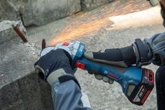 Bosch GWS 180-Lİ Akülü Avuç Taşlama 2*4.0 Ah